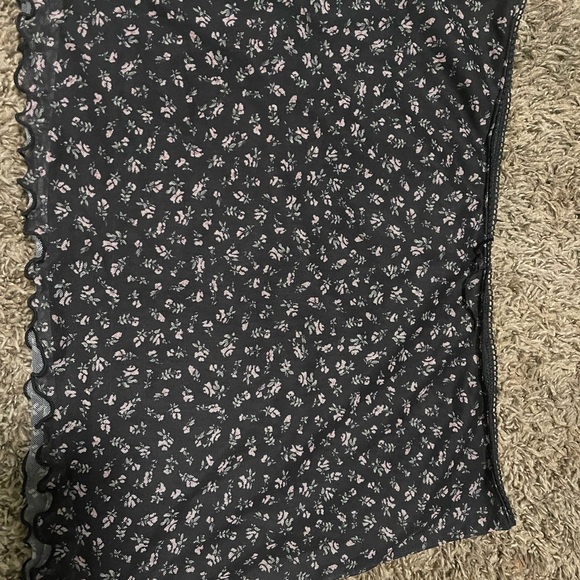 H&M divided mini skirt - Picture 5 of 5
